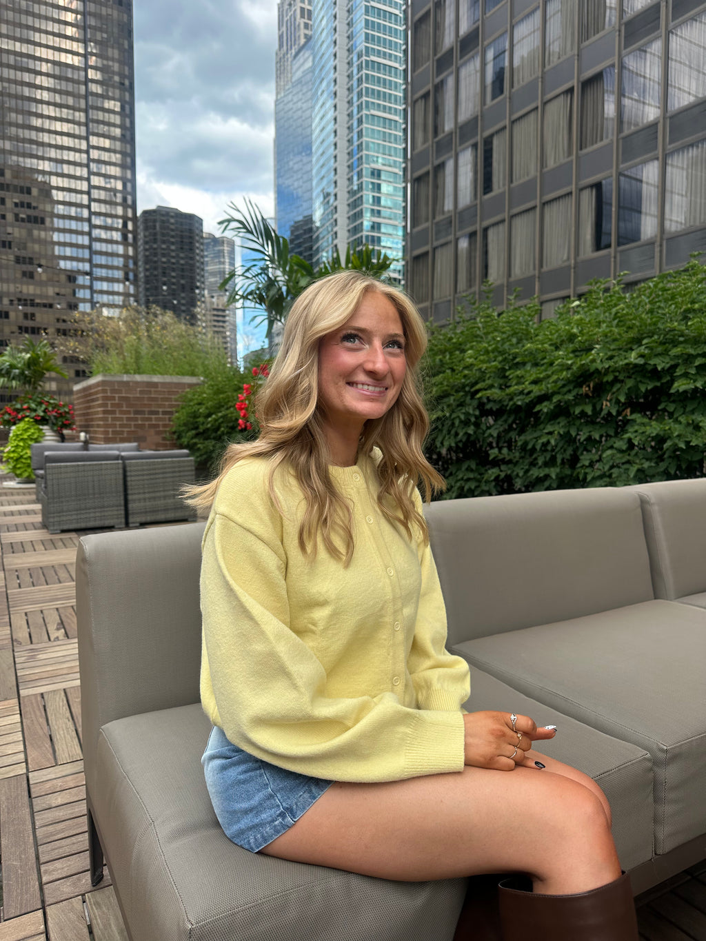 Yellow cardi